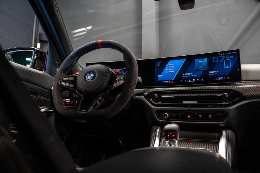 BMW M3 Touring 3-serie xDrive Competition *Sonderlackierung / M-Track Pack / Keramisch / Kuipstoelen / Harman Kardon / Carbon in & exterieur*