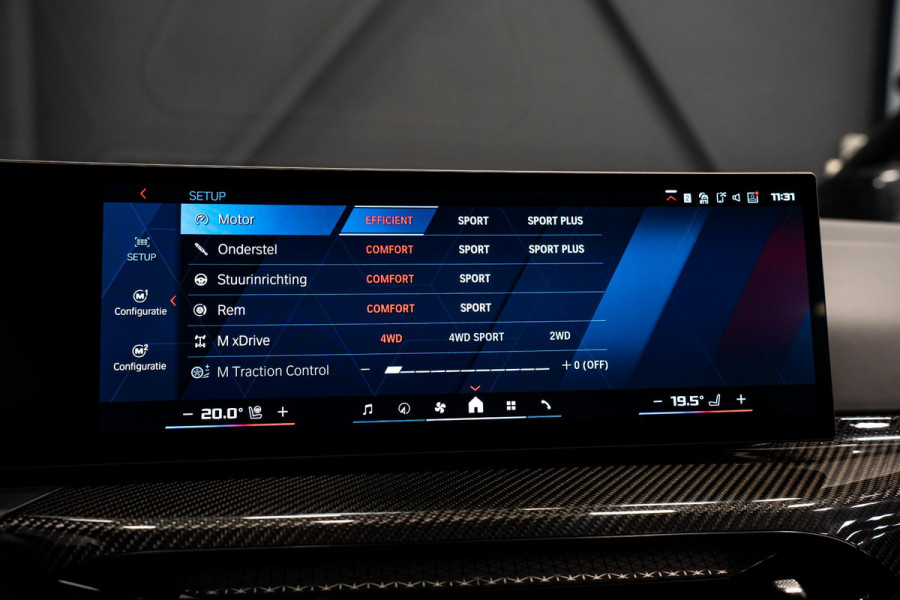 BMW M3 Touring 3-serie xDrive Competition *Sonderlackierung / M-Track Pack / Keramisch / Kuipstoelen / Harman Kardon / Carbon in & exterieur*