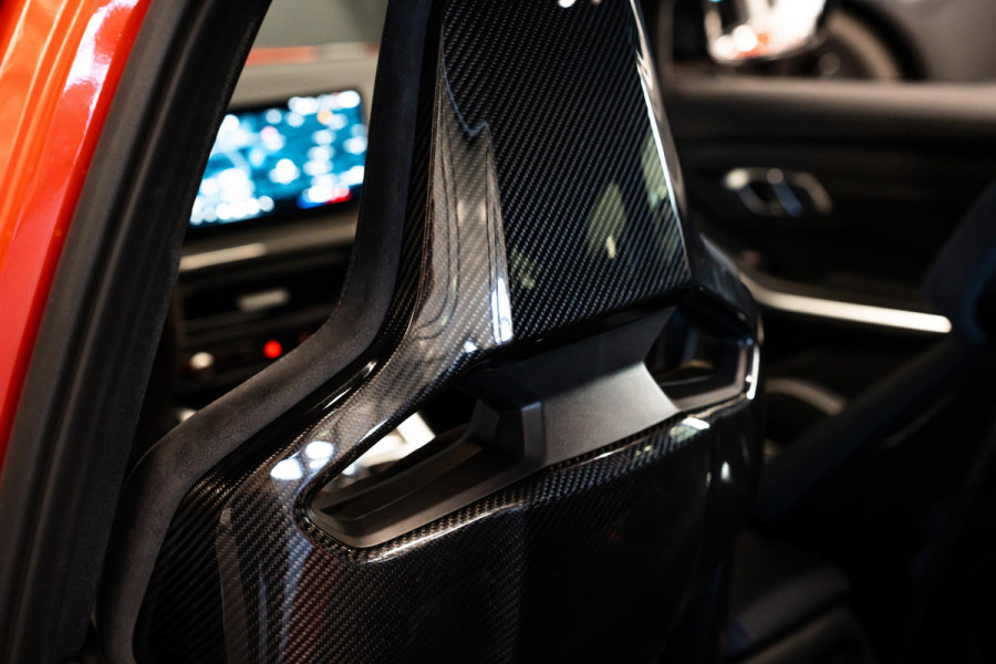 BMW M3 Touring 3-serie xDrive Competition *Sonderlackierung / M-Track Pack / Keramisch / Kuipstoelen / Harman Kardon / Carbon in & exterieur*