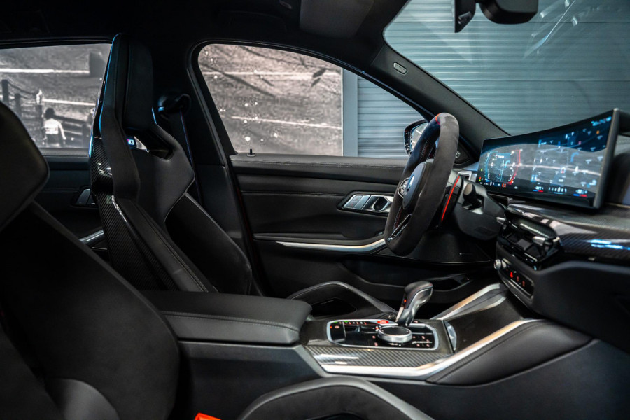 BMW M3 Touring 3-serie xDrive Competition *Sonderlackierung / M-Track Pack / Keramisch / Kuipstoelen / Harman Kardon / Carbon in & exterieur*