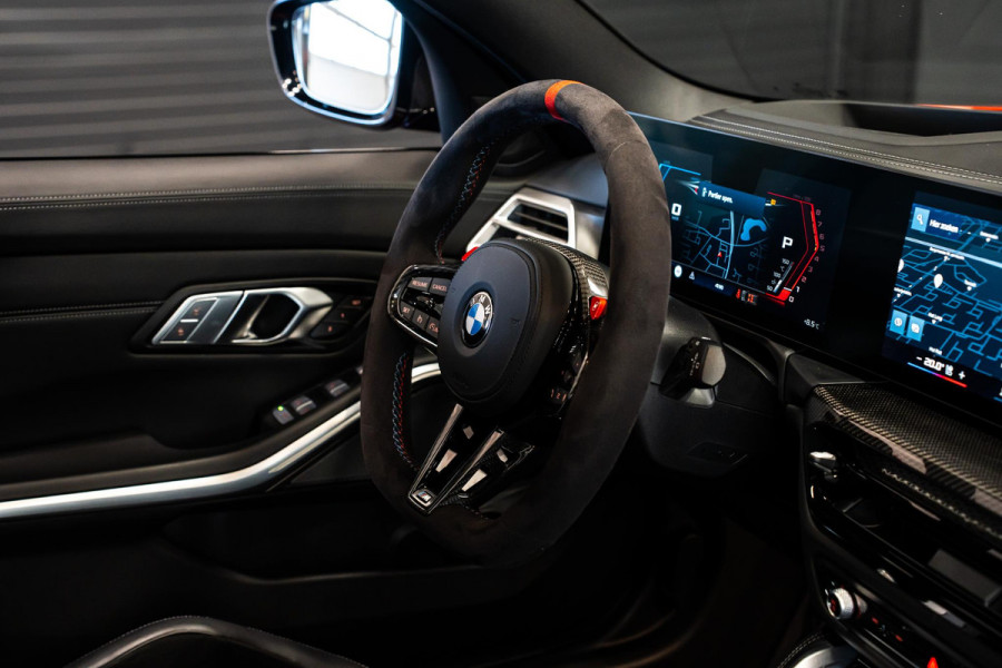 BMW M3 Touring 3-serie xDrive Competition *Sonderlackierung / M-Track Pack / Keramisch / Kuipstoelen / Harman Kardon / Carbon in & exterieur*