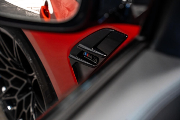 BMW M3 Touring 3-serie xDrive Competition *Sonderlackierung / M-Track Pack / Keramisch / Kuipstoelen / Harman Kardon / Carbon in & exterieur*