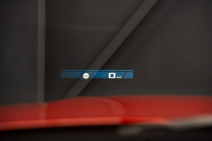 BMW M3 Touring 3-serie xDrive Competition *Sonderlackierung / M-Track Pack / Keramisch / Kuipstoelen / Harman Kardon / Carbon in & exterieur*