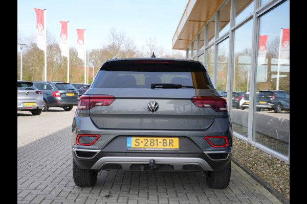Volkswagen T-Roc 1.0 TSI Style | Trekhaak | Camera | Navigatie |