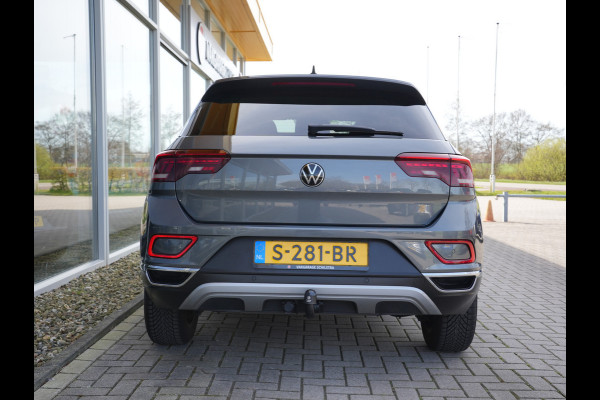 Volkswagen T-Roc 1.0 TSI Style | Trekhaak | Camera | Navigatie |