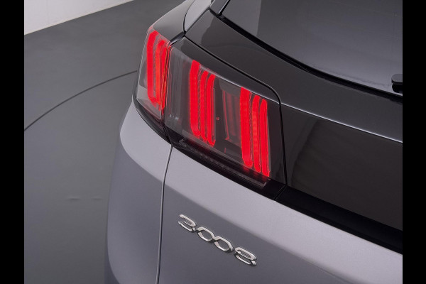 Peugeot 3008 1.6 HYbrid 225 Allure Pack Business VAN €25.900,- NU VOOR SLECHTS €22.877,- Uw LENTEVOORDEEL €3.023,- |PHEV PLUG-IN HYBRIDE | RIJKLAAR! | ONDERHOUD GEHAD BIJ BINNENKOMST | DODEHOEKSENSOR | ACHTERUITRIJCAMERA | STANDKACHEL | INCL. 12 MND BOVAG GARANTIE