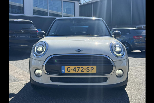 MINI Mini 1.5 Cooper Pepper SUPER COMPLEET|LED|  STOELVERWARMING| APPLE CARPLAY| PARKEERSENSOREN VOOR + ACHTER| NET ONDERHOUD GEHAD, RIJKLAAR INCL. 12 MND BOVAG GARANTIE|