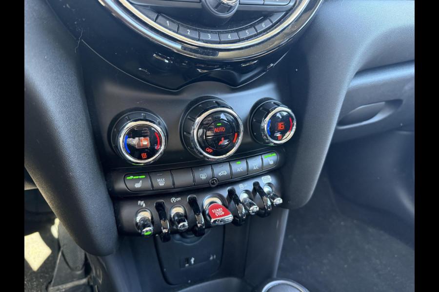 MINI Mini 1.5 Cooper Pepper SUPER COMPLEET|LED|  STOELVERWARMING| APPLE CARPLAY| PARKEERSENSOREN VOOR + ACHTER| NET ONDERHOUD GEHAD, RIJKLAAR INCL. 12 MND BOVAG GARANTIE|