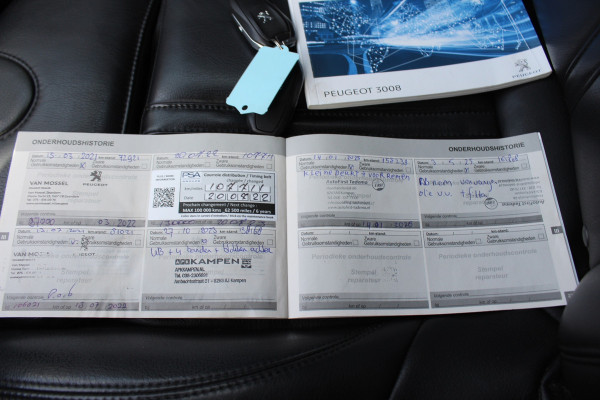 Peugeot 3008 1.2 PureTech Blue Lease Premium carplay trekhaak leder