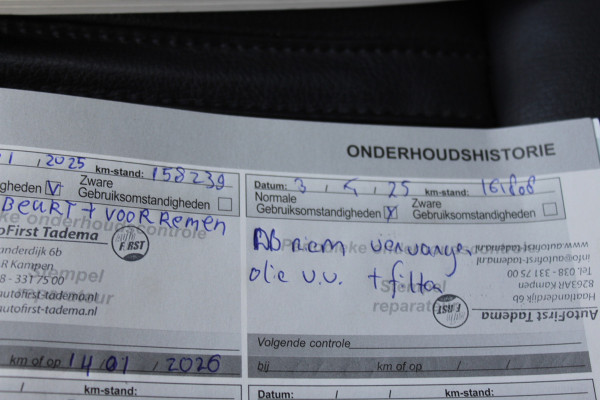 Peugeot 3008 1.2 PureTech Blue Lease Premium carplay trekhaak leder