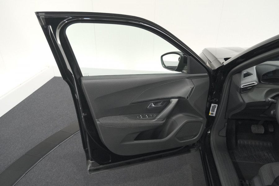 Peugeot 2008 1.2 Hybrid 136 Style | Apple Carplay | Parkeersensoren | Climate control
