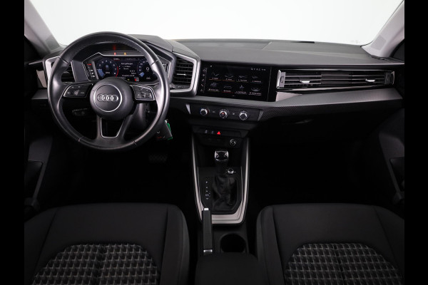 Audi A1 Sportback 25 TFSI Advanced edition 95pk | Navigatie via APP | 17 inch lichtmetalen velgen | Cruise controle | Parkeersensoren achter |