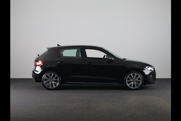Audi A1 Sportback 25 TFSI Advanced edition 95pk | Navigatie via APP | 17 inch lichtmetalen velgen | Cruise controle | Parkeersensoren achter |