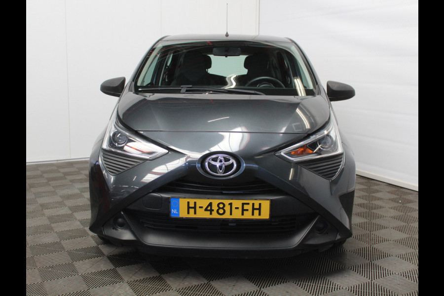 Toyota Aygo 1.0 VVT-i x-fun AIRCO | CV | LED | STB | BLUETOOTH | ELRM | ISOFIX