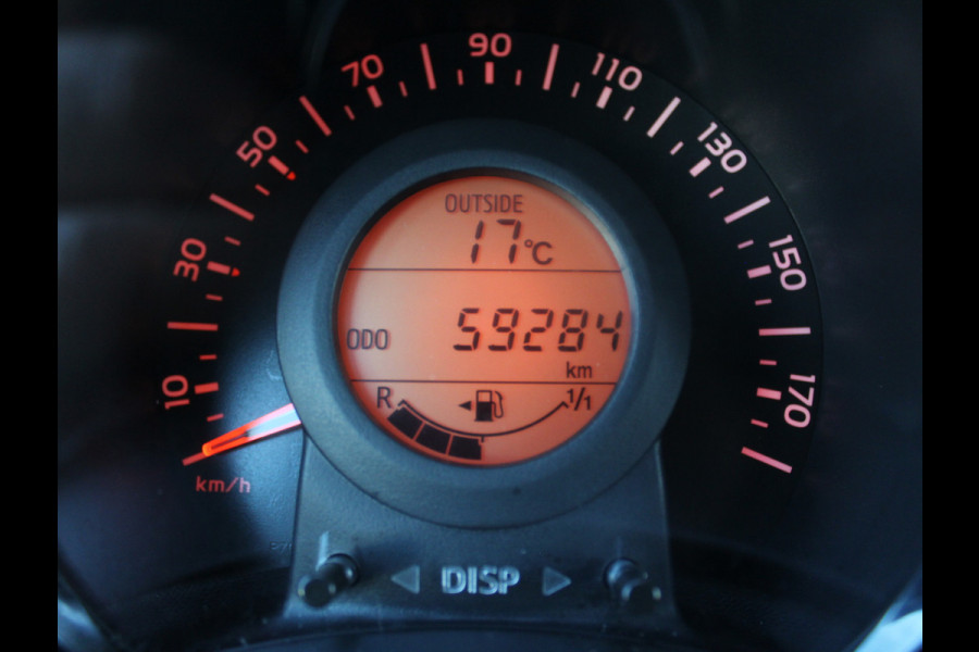 Toyota Aygo 1.0 VVT-i x-fun AIRCO | CV | LED | STB | BLUETOOTH | ELRM | ISOFIX