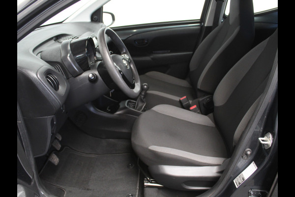 Toyota Aygo 1.0 VVT-i x-fun AIRCO | CV | LED | STB | BLUETOOTH | ELRM | ISOFIX