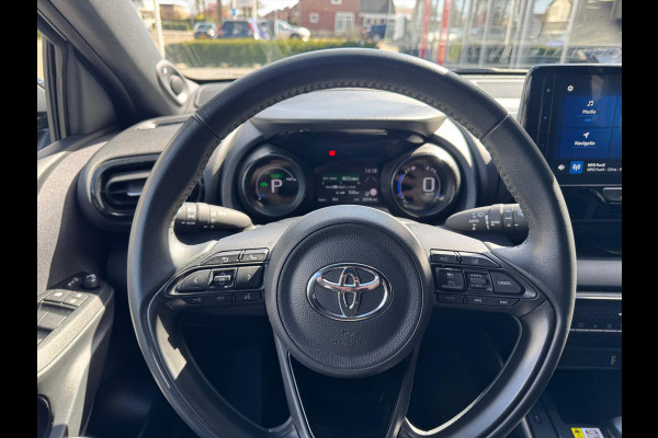 Toyota Yaris 1.5 Hybrid Executive Premium | JBL, Head up display, 17 inch, Dodehoekherkenning, Parkeersensoren, Stoelverwarming