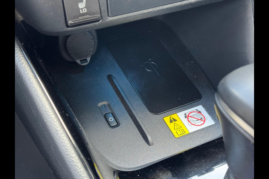 Toyota Yaris 1.5 Hybrid Executive Premium | JBL, Head up display, 17 inch, Dodehoekherkenning, Parkeersensoren, Stoelverwarming