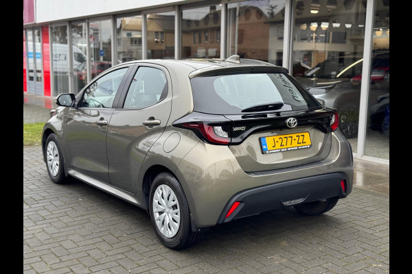 Toyota Yaris 1.5 VVT-i 125pk Active | Apple CarPlay/Android auto, Adaptive cruise control, Airconditioning, Oxyde bronze