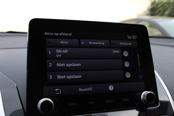 Mitsubishi Eclipse Cross 2.4 PHEV Intense | Trekhaak | Stoelverwarming | Navigatie | Camera | Carplay