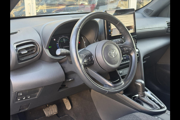 Toyota Yaris Cross 1.5 Hybrid First Edition Plus | Stoel + Stuurverwarming, Groot scherm, Keyless, 17 inch, Apple CarPlay/Android Auto