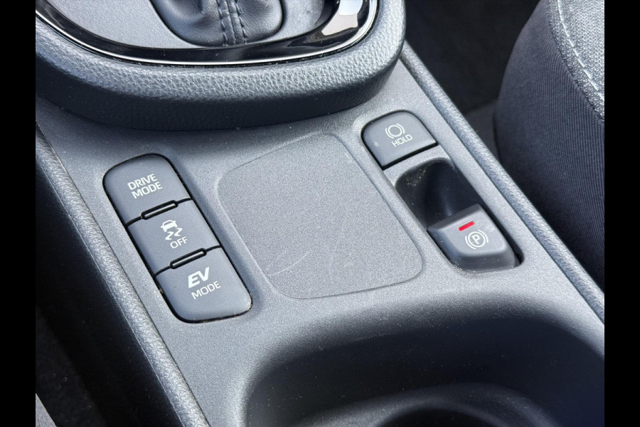 Toyota Yaris Cross 1.5 Hybrid First Edition Plus | Stoel + Stuurverwarming, Groot scherm, Keyless, 17 inch, Apple CarPlay/Android Auto