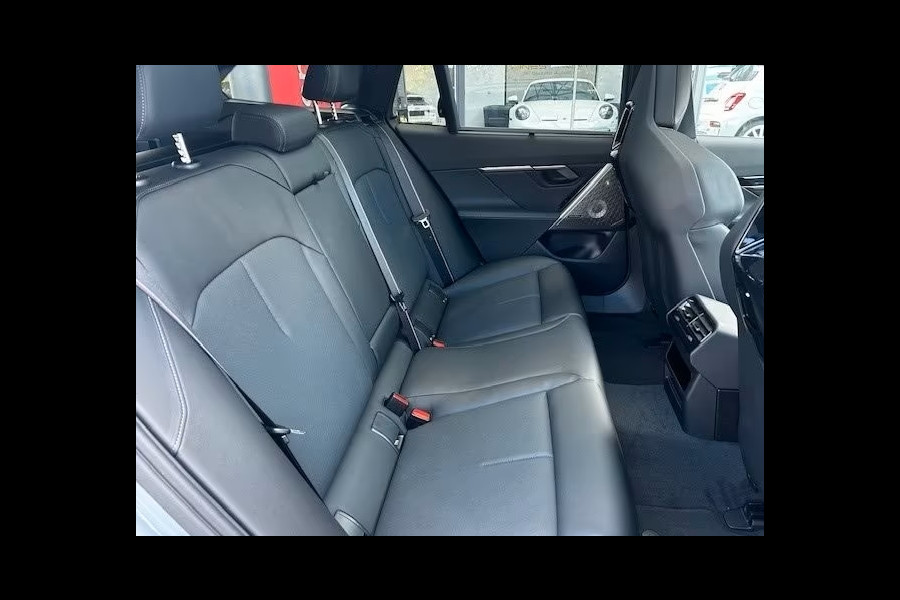 BMW M5 Touring ** M-DRIVER PACK (305 km/h), M-REMMEN, PANO, TREKH, MERINO LEDER, 20/21 INCH LMV ** 1e EIG - UNFALLFREI - Ex BMW AG ** ** INFORMEER OOK NAAR ONZE AANTREKKELIJKE FINANCIAL-LEASE TARIEVEN **