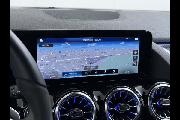 Mercedes-Benz GLA 250e AMG // SoH 97,4% // Distronic // Headup // 360 Camera // MultiBeam // Keyless // 20" // Advanced Audio // Carplay