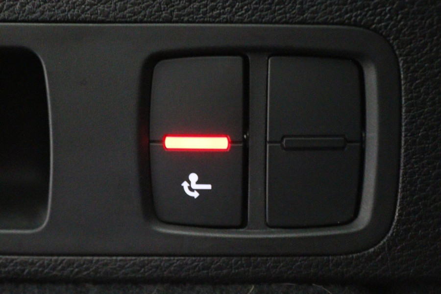 Audi Q5 55 TFSI e Quattro Plug-in Hybrid Competition S-Line Leer, Panoramadak, Cruise, Apple Carplay, Bluetooth, LED, Trekhaak, 21"