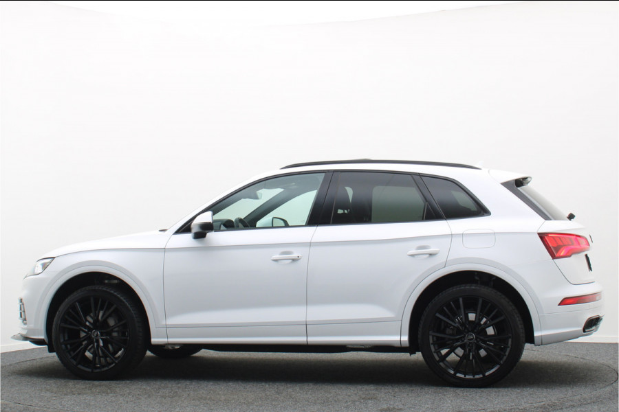 Audi Q5 55 TFSI e Quattro Plug-in Hybrid Competition S-Line Leer, Panoramadak, Cruise, Apple Carplay, Bluetooth, LED, Trekhaak, 21"