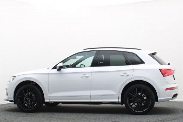 Audi Q5 55 TFSI e Quattro Plug-in Hybrid Competition S-Line Leer, Panoramadak, Cruise, Apple Carplay, Bluetooth, LED, Trekhaak, 21"