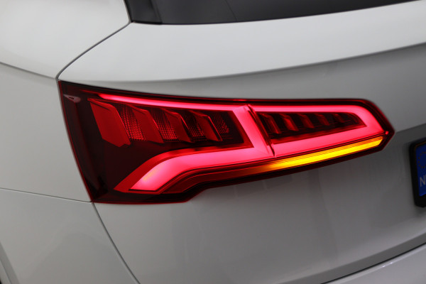 Audi Q5 55 TFSI e Quattro Plug-in Hybrid Competition S-Line Leer, Panoramadak, Cruise, Apple Carplay, Bluetooth, LED, Trekhaak, 21"