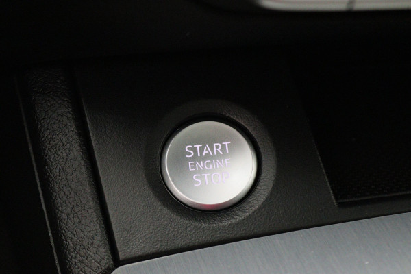 Audi Q5 55 TFSI e Quattro Plug-in Hybrid Competition S-Line Leer, Panoramadak, Cruise, Apple Carplay, Bluetooth, LED, Trekhaak, 21"