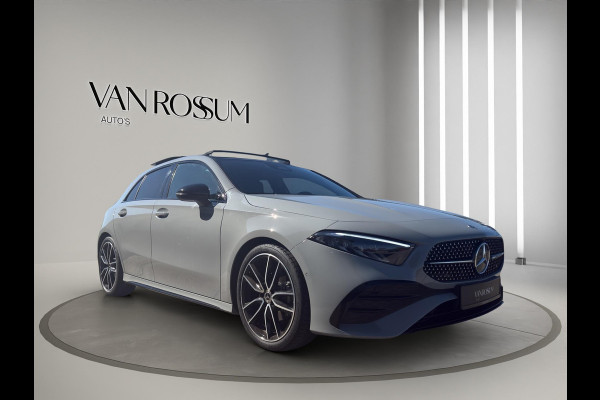 Mercedes-Benz A-Klasse 180 AMG Line | Pano | Sfeer | Stoelverw. | Camera | Trekhaak Electrisch |