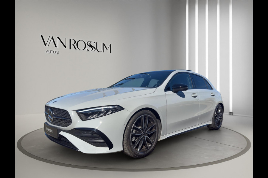 Mercedes-Benz A-Klasse 180 AMG Line | Pano | Sfeer | Stoelverw. | Camera | Trekhaak Electrisch |