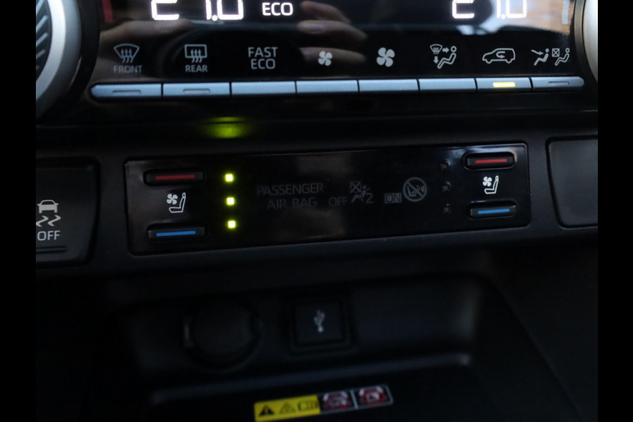 Toyota RAV4 2.5 Plug-in Hybrid Bi-Tone+ | Panoramadak | Stoelventilatie | JB