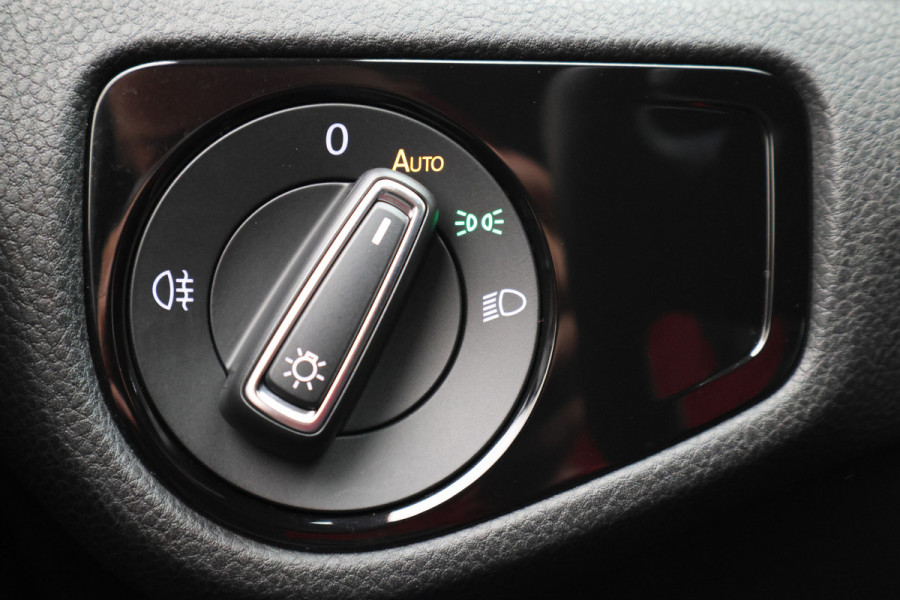 Volkswagen Golf 1.4 TSI PHEV GTE Virtual Cockpit, Apple Carplay, LED, Stoelverwarming, 19"