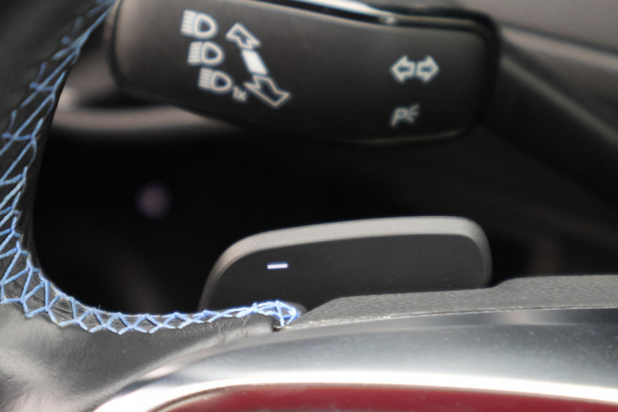 Volkswagen Golf 1.4 TSI PHEV GTE Virtual Cockpit, Apple Carplay, LED, Stoelverwarming, 19"