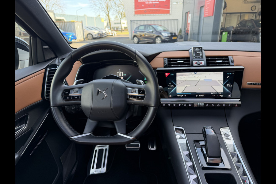 DS Ds 7 Crossback 300pk E-Tense 4x4 Opera (Elektrisch Schuifdak - Trekhaak - Leder incl verwarming/koeling/massage/geheugen - Focal Electra - Nigh