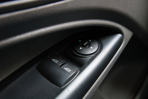 Ford Transit Connect 1.5 EcoBlue L2 Trend / Camera / sync 3 / Verwarmde voorruit