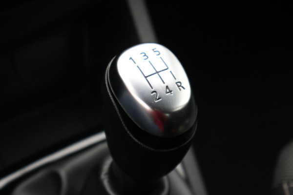 Renault Clio Estate 0.9 TCe Zen LED, Apple Carplay, DAB, Airco, Cruise