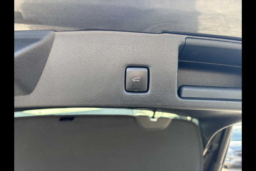 Ford Kuga 2.5 PHEV ST-Line X | 243 PK | Winter Pack | Elektrische Achterklep | Memory Seats | B&O Audio | AGR Stoelen | Adaptieve Cruise | Origineel Nederlandse auto | 2.100kg Trekgewicht