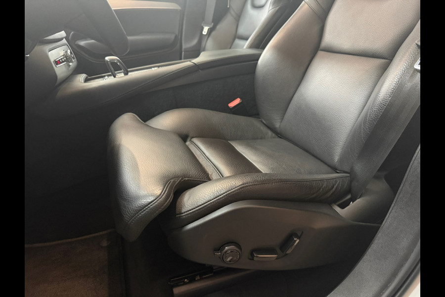 Volvo XC90 2.0 T8 Recharge AWD Plus Dark |Pano | 7pers | White Metallic | 360camera | Harman Kardon | All season |