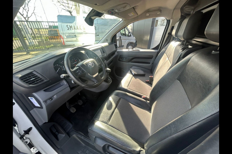 Toyota ProAce Worker 2.0 D-4D Navigator Long