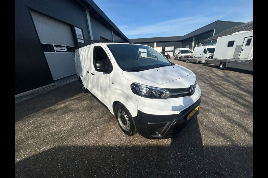 Toyota ProAce Worker 2.0 D-4D Navigator Long