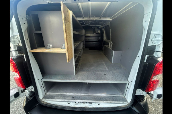 Toyota ProAce Worker 2.0 D-4D Navigator Long