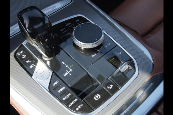 BMW X5 xDrive45e High Executive | M-Pakket | Panoramadak | 360 Camera | Sfeerverlichting | Apple Carplay |