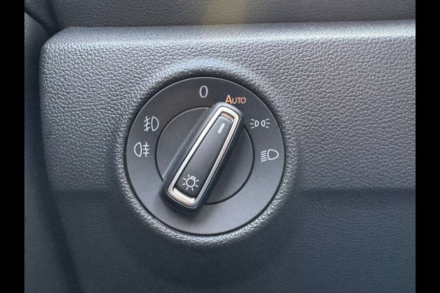 Volkswagen T-Roc Cabrio 1.5 TSI 150PK DSG R-LINE SPORT TREKHAAK/NAVI/ACC/PDC