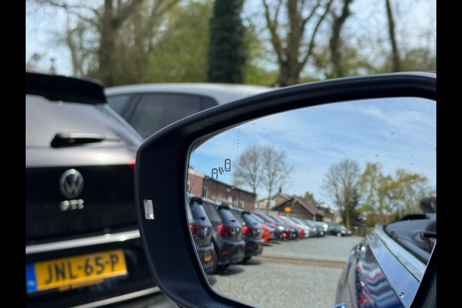 Volkswagen T-Roc Cabrio 1.5 TSI 150PK DSG R-LINE SPORT TREKHAAK/NAVI/ACC/PDC