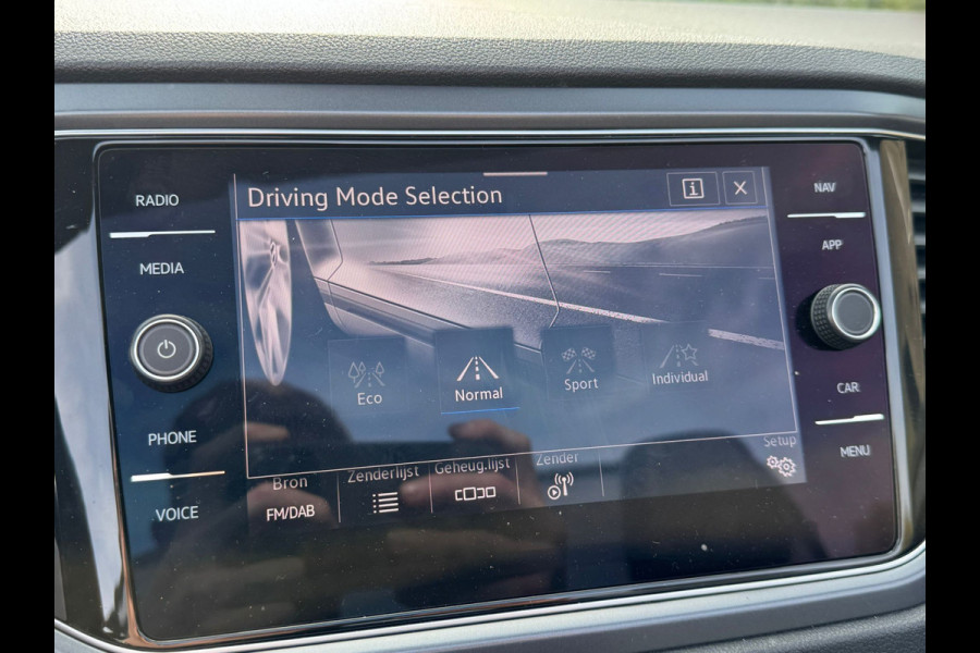 Volkswagen T-Roc Cabrio 1.5 TSI 150PK DSG R-LINE SPORT TREKHAAK/NAVI/ACC/PDC